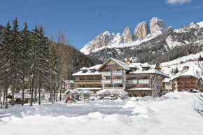 Hotel Diamant Park Campitello Die Fassa